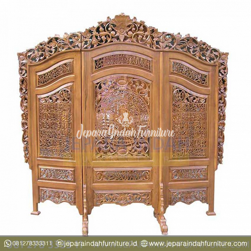 Sketsel Pembatas Ruang Motif Kaligrafi Ukiran Jati