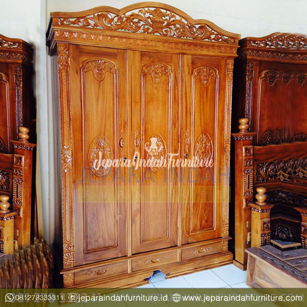 Jual-Lemari-Baju-Rahwana-3-Pintu-Ukiran-Kayu-Jati