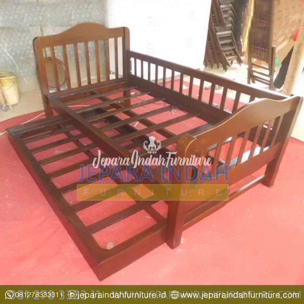 Pusat Dipan Jati Klasik Anak Sorong Bawah (BRF TTA 004)