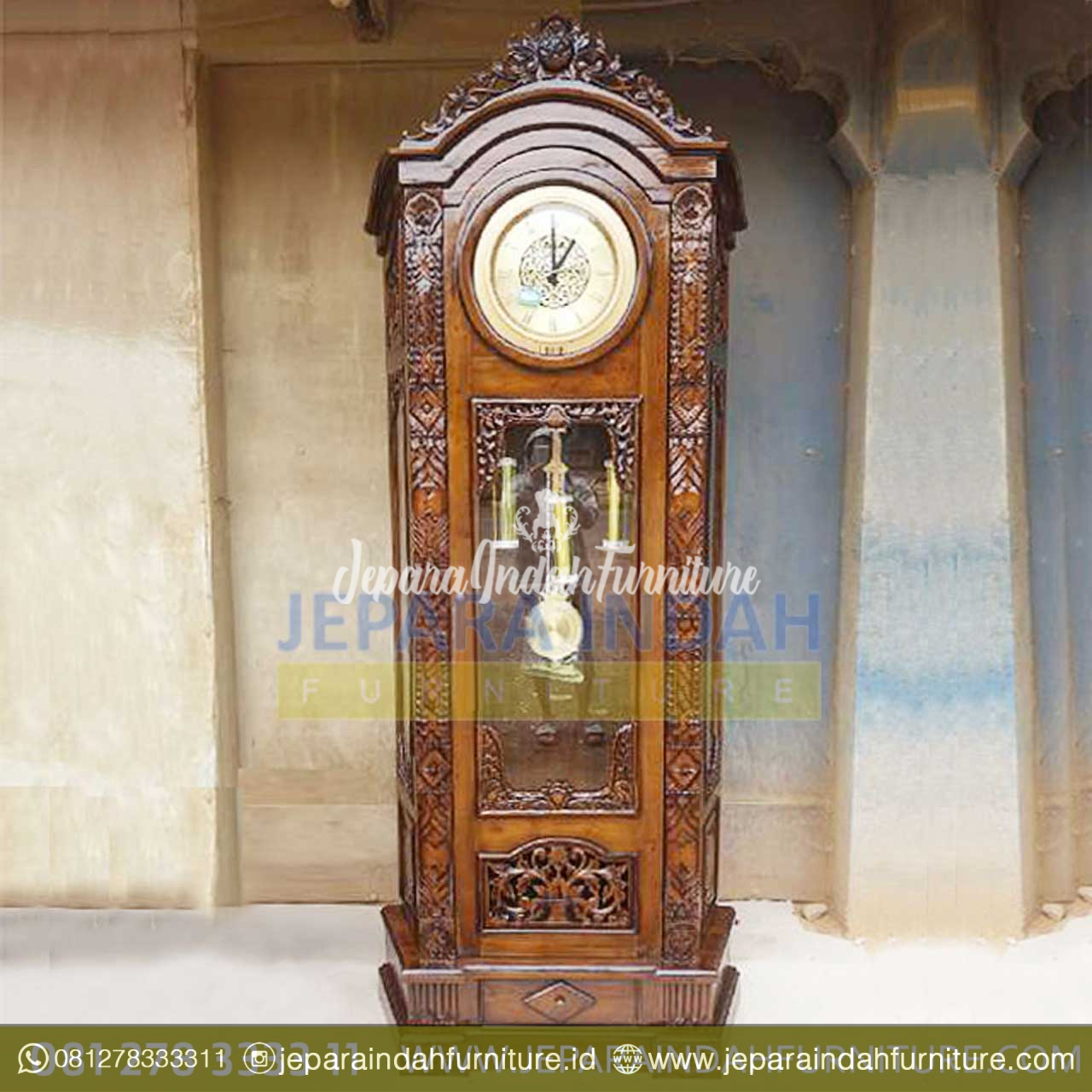 Pusat Lemari Jam Hias Gebyok Ukir Jati (LRF LJH 016)