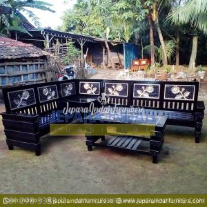 LRF KTS 011 Set Kursi Sudut Antik Warna Hitam