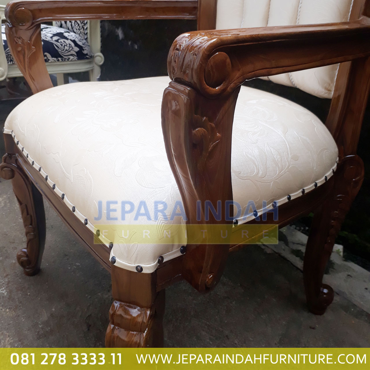 LRF KAC 005 Kursi Armchair Adena Kayu Jati Ukir Jepara