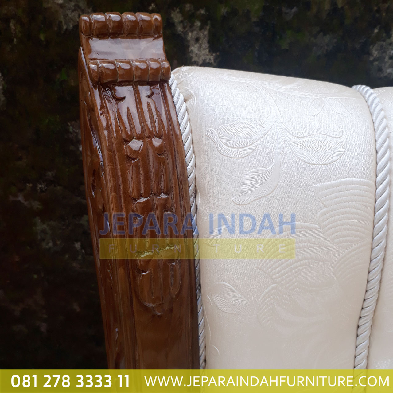 LRF KAC 005 Kursi Armchair Adena Kayu Jati Ukir Cantik